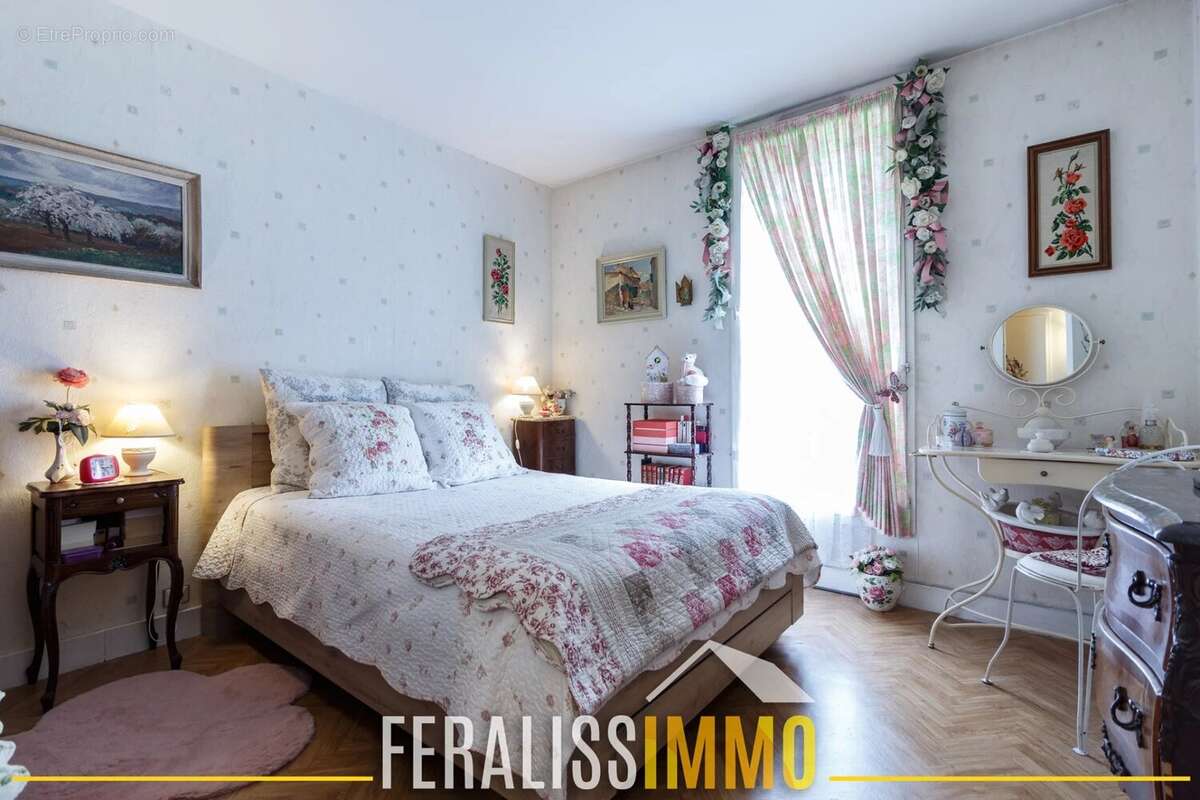 Appartement à ERAGNY