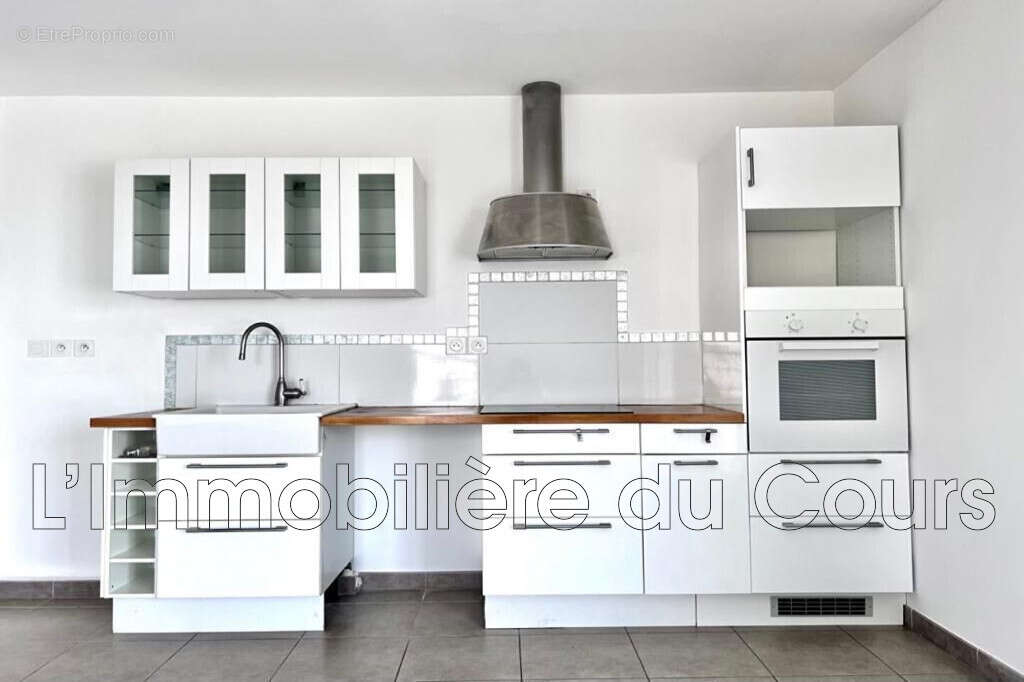 Appartement à MARSEILLE-9E