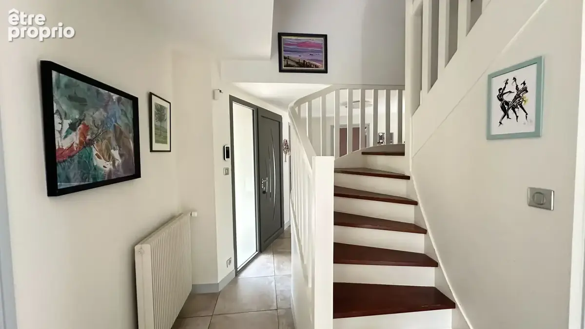 FOUESNANT BOURG - Maison de 135 m² sur un joli terrain de 930 m² ! - photo 6
