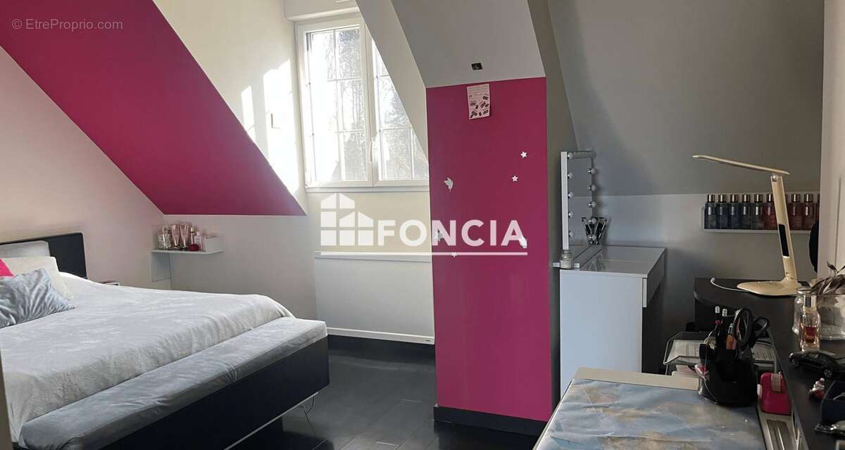 Maison à ORMESSON-SUR-MARNE