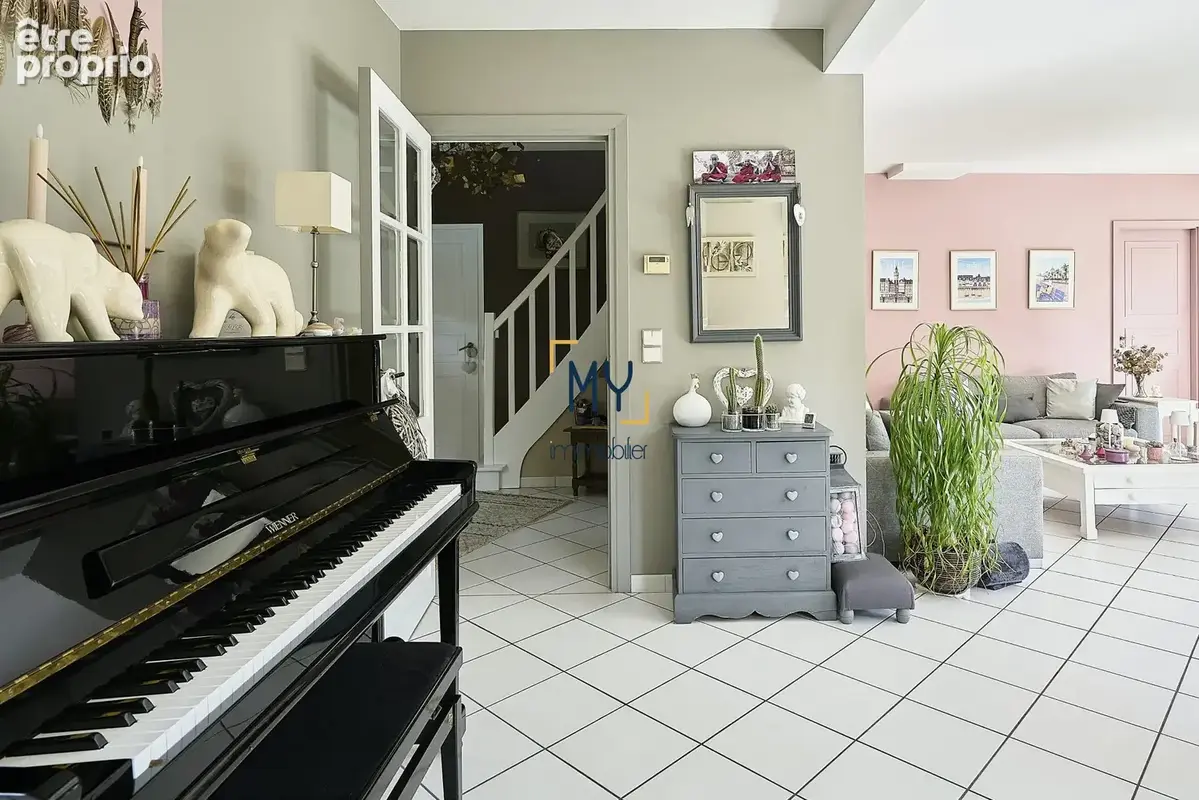 Maison 5 pièces 130 m² à vendre à Hem (59510) - photo 5
