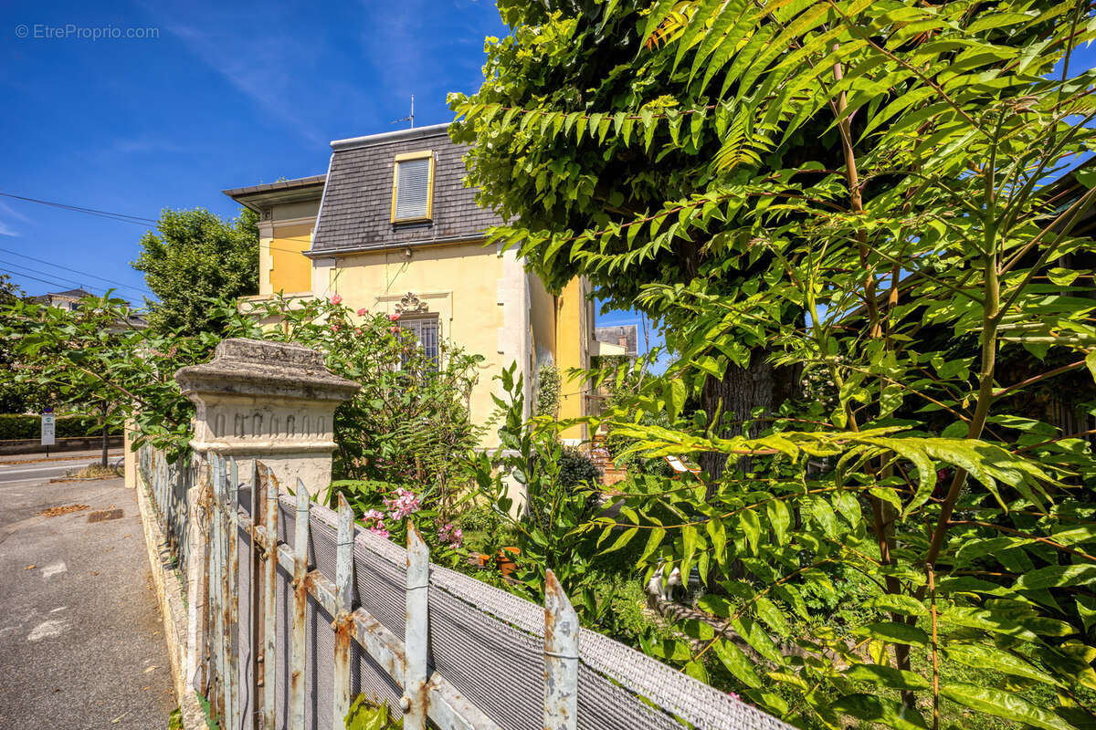 Maison à AIX-LES-BAINS