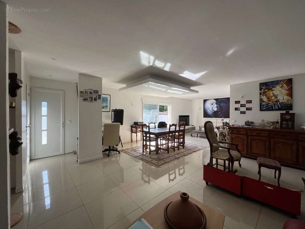 Maison à VILLEFRANCHE-DU-QUEYRAN