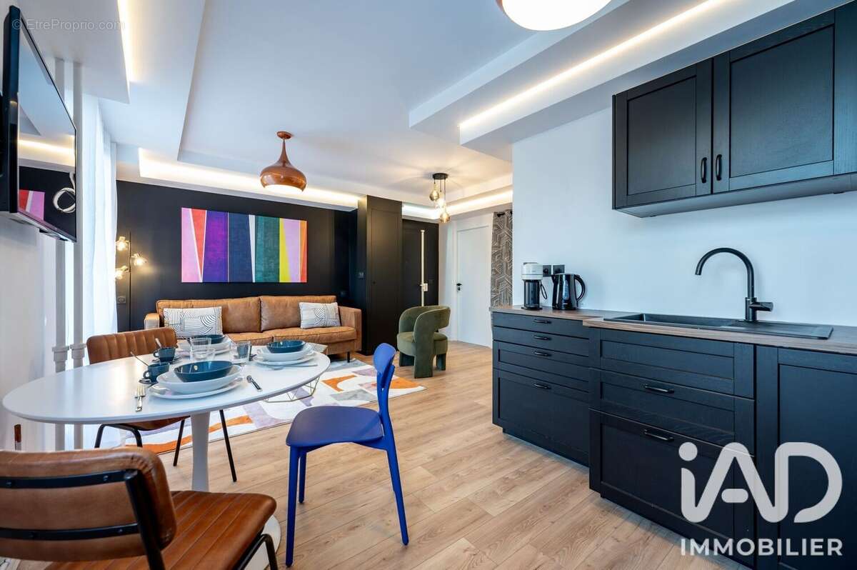 Photo 3 - Appartement à LYON-8E