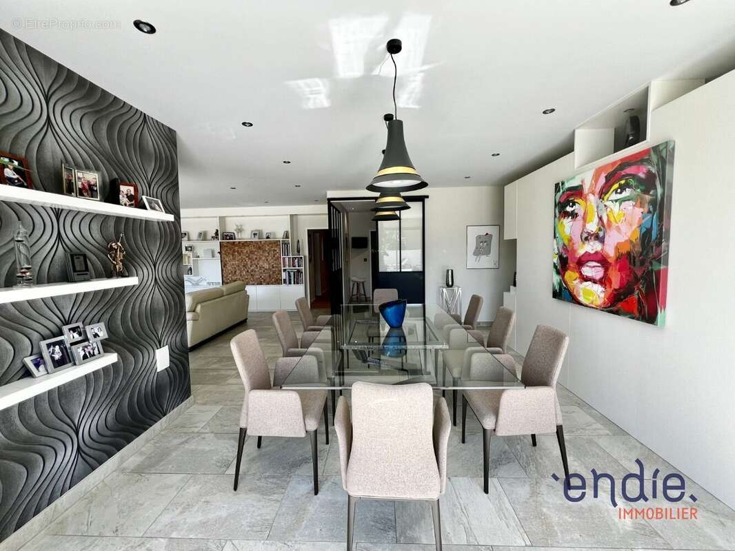 Maison à CHATELLERAULT