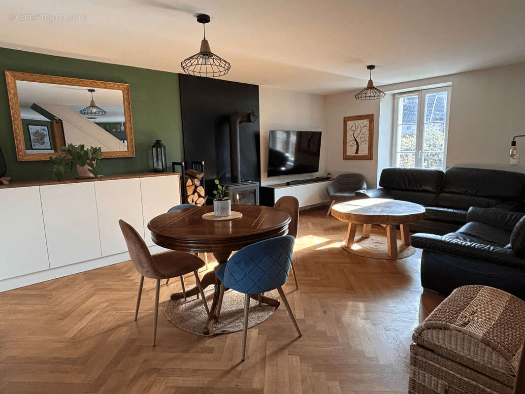 Maison à CHAUDEFONTAINE