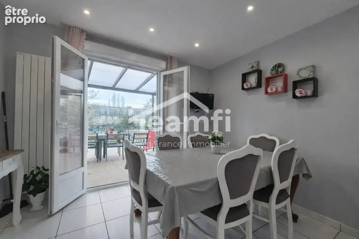 Maison 108 m² à Thiers  - photo 5