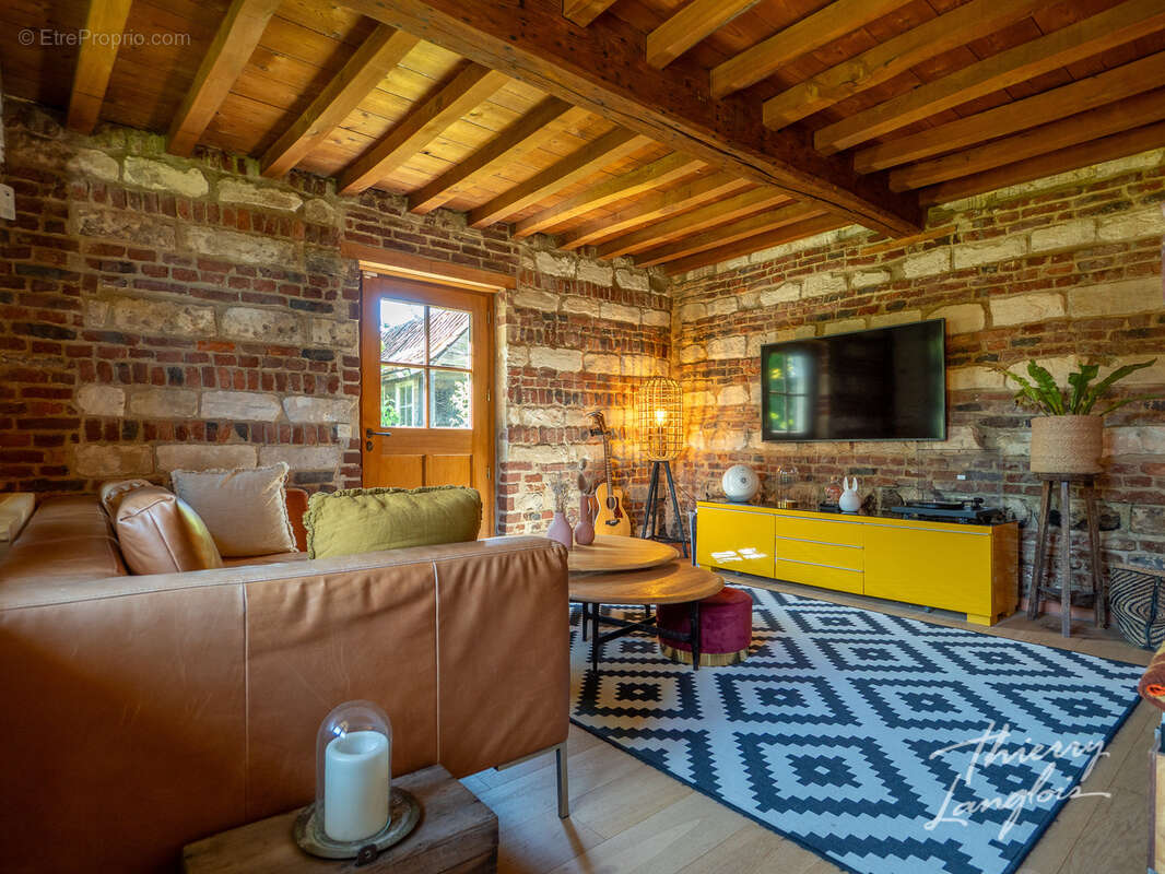 Maison à SAINGHIN-EN-MELANTOIS