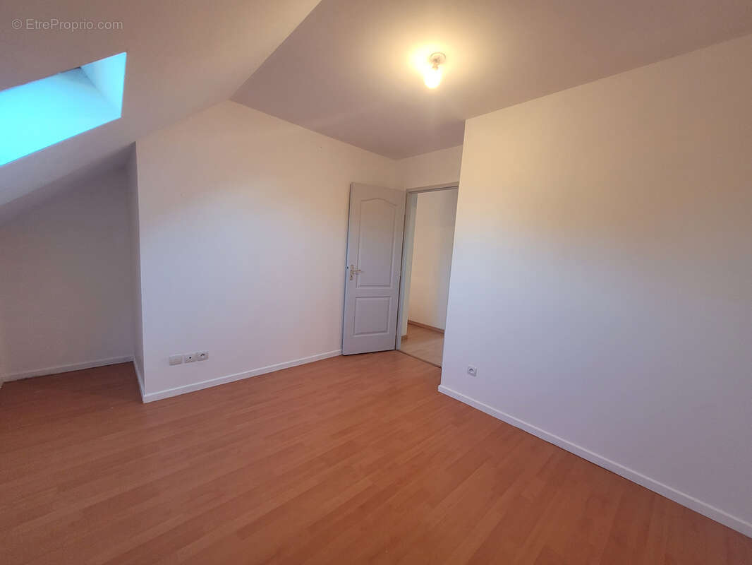 Maison à AUNAY-SOUS-AUNEAU