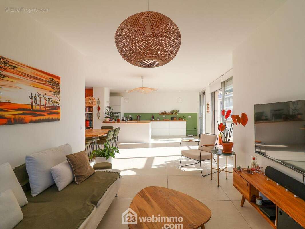 Appartement à MARSEILLE-9E