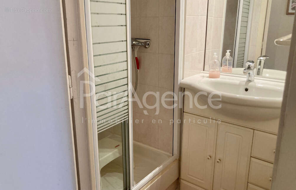 Appartement à VAUX-SUR-MER