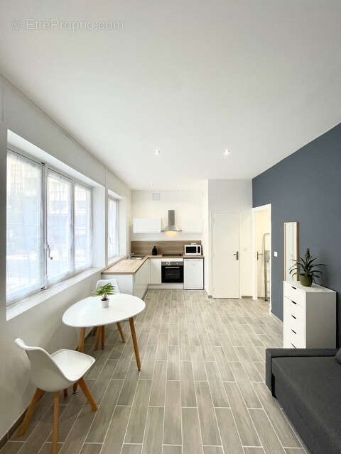 Appartement à MARSEILLE-8E