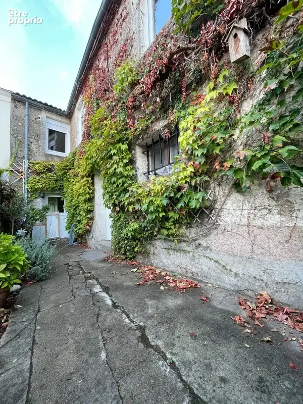 Maison à SAINT-SEBASTIEN-SUR-LOIRE