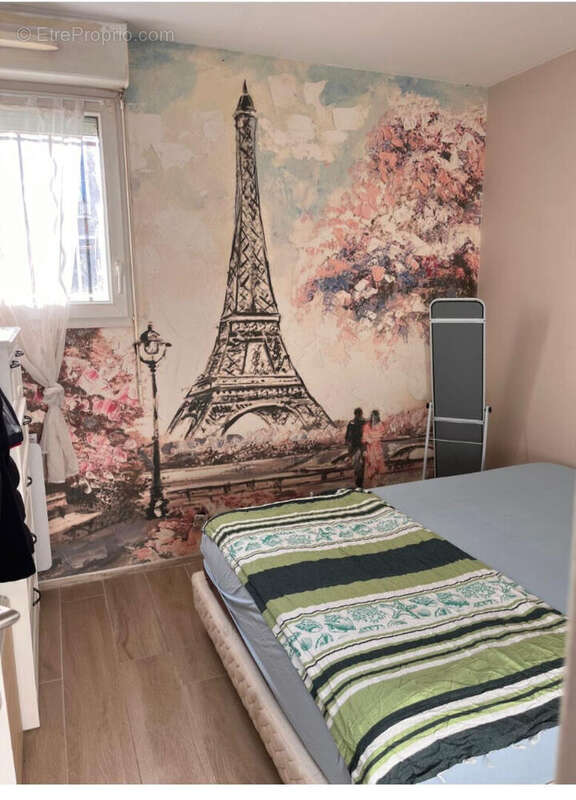 Appartement à LE BOURGET