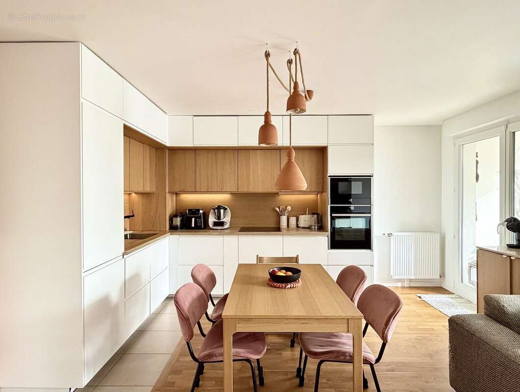 Appartement à LE PERREUX-SUR-MARNE