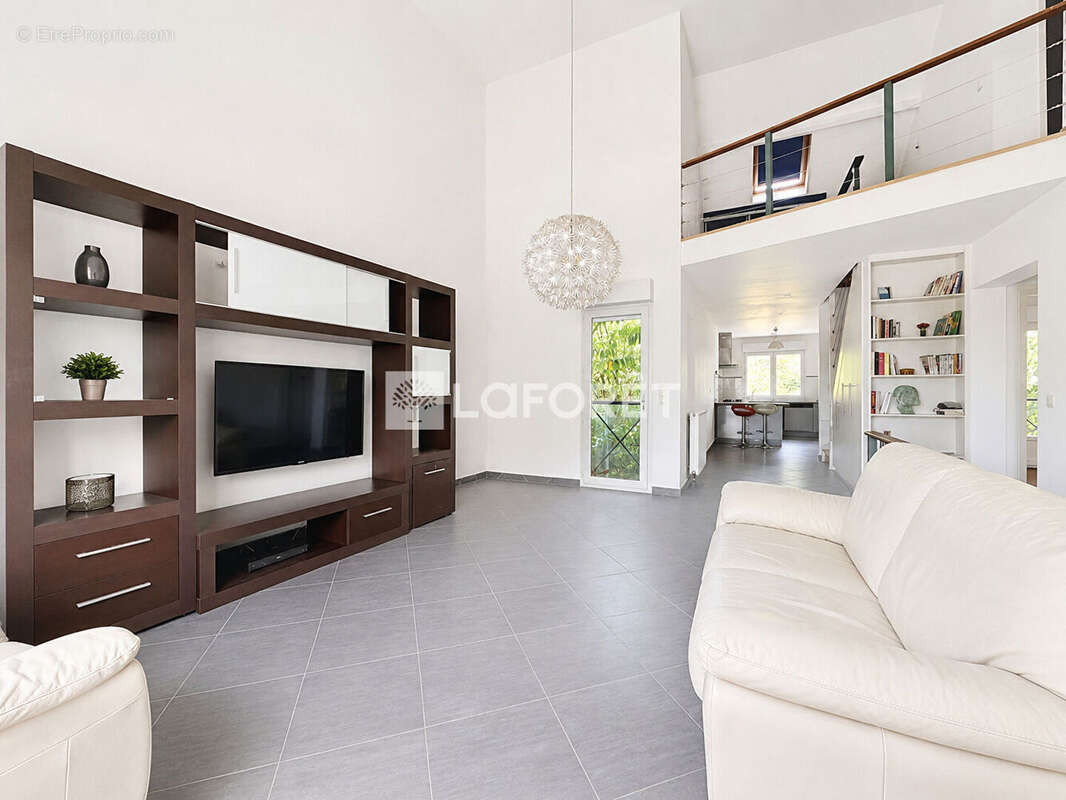 Champigny sur marne - rue albert darmont - photo 2
