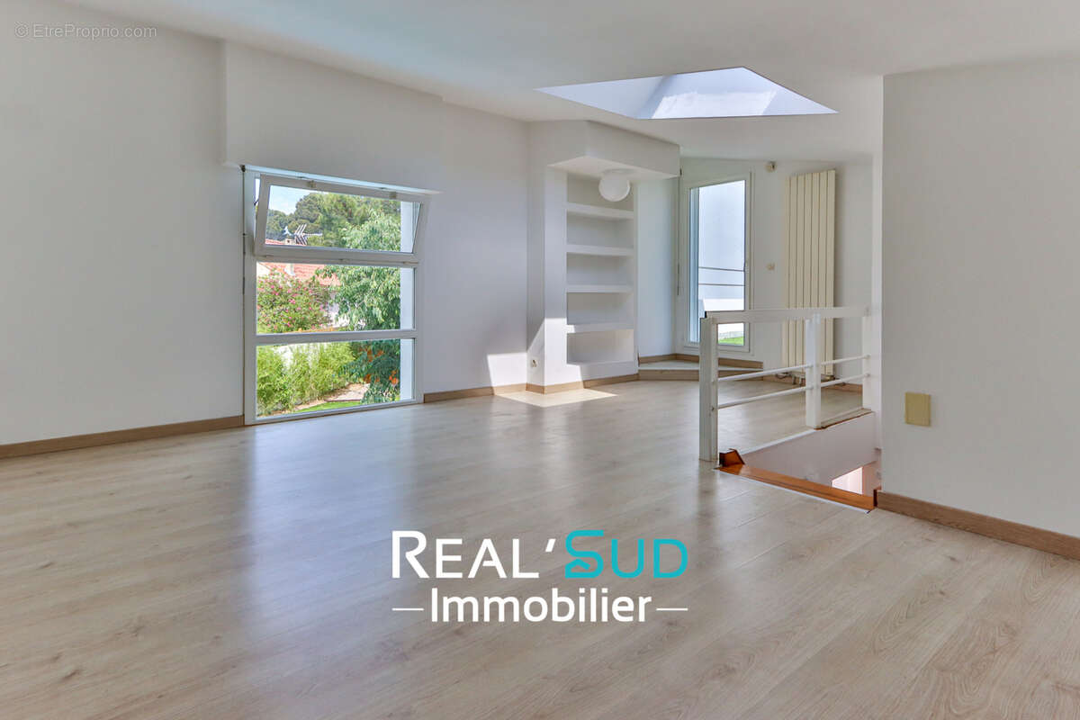 Maison à MARSEILLE-9E