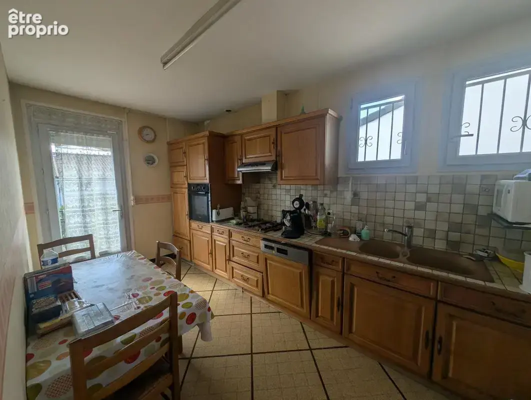 Maison individuelle T7 – 169 m²  Grand potentiel, jardin piscinable & emplacement idéal - photo 13