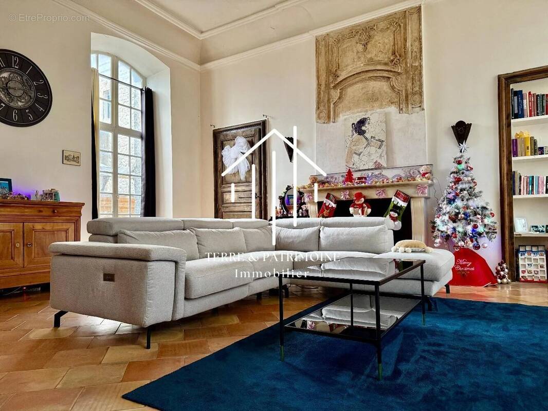 Maison à VALLON-PONT-D'ARC