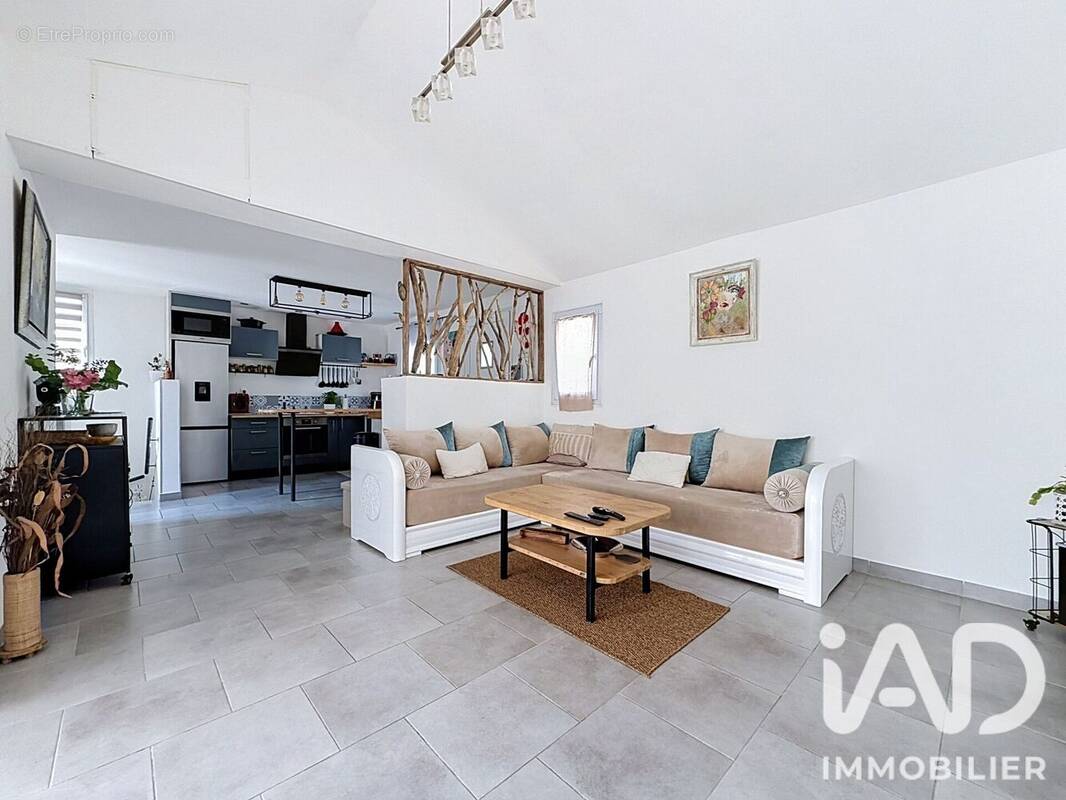 Photo 1 - Maison à ISTRES