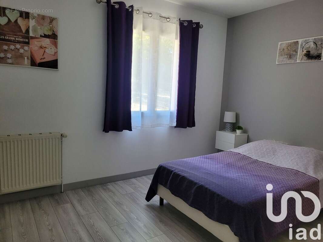 Maison 115 m² à Alloue  - photo 8