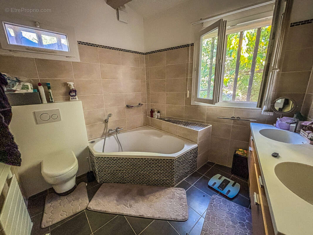 Maison à DRAGUIGNAN