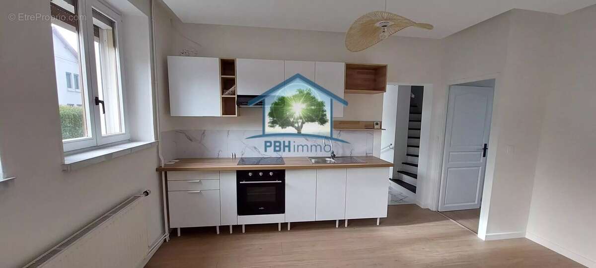 Maison à NOMEXY