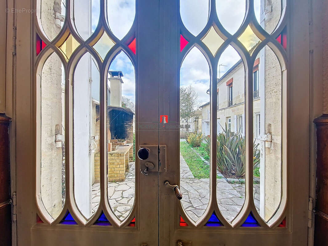 Maison à SAINT-ANDRE-DE-CUBZAC
