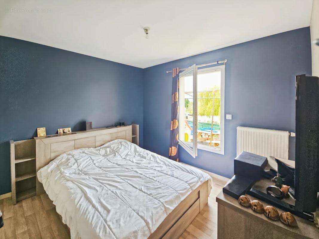 Maison à SAINT-CALAIS