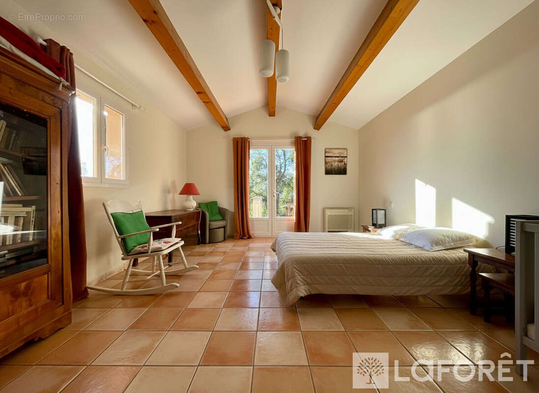 Maison à FREJUS