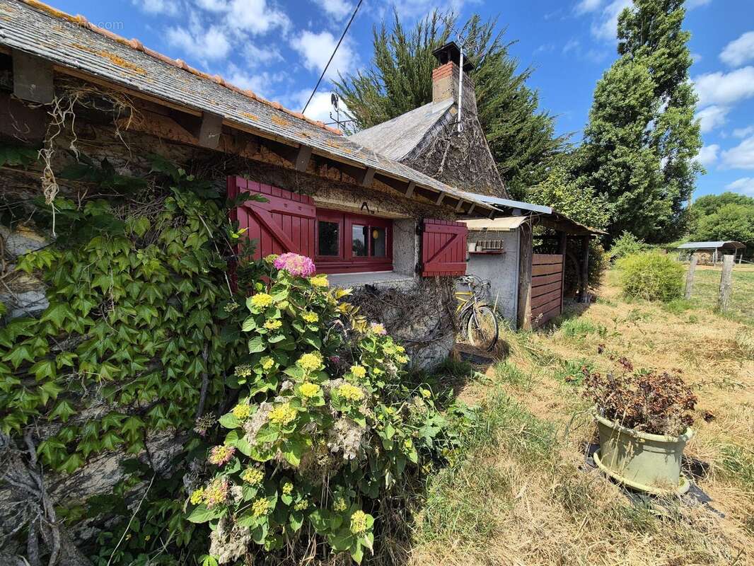 Maison à CHALLAIN-LA-POTHERIE