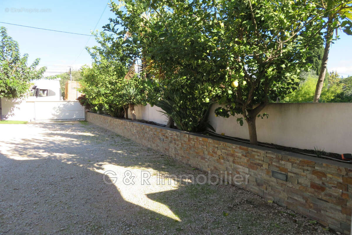 Appartement à SANARY-SUR-MER