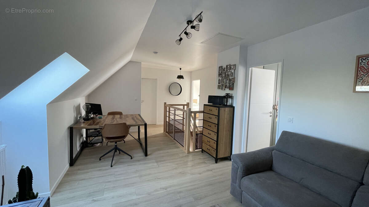 Maison à SAULX-MARCHAIS