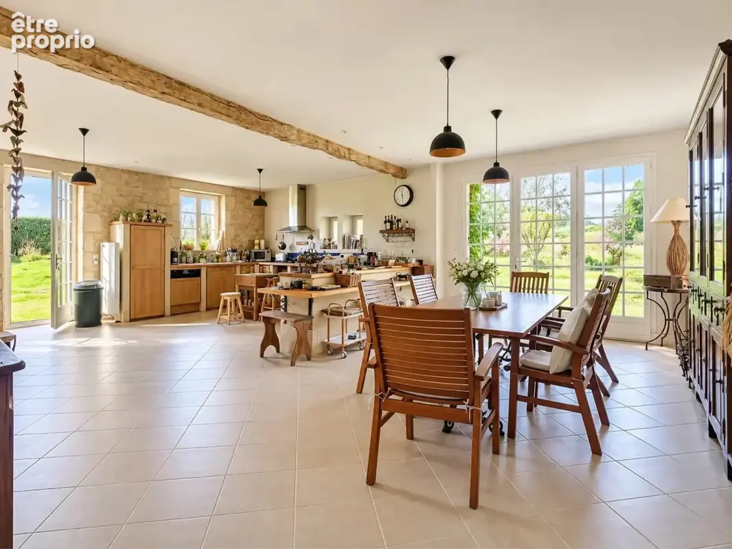 Propriété de charme – 3 habitations, parc de 9 000 m² et grande piscine à 20mn de Saint Émilion - photo 16