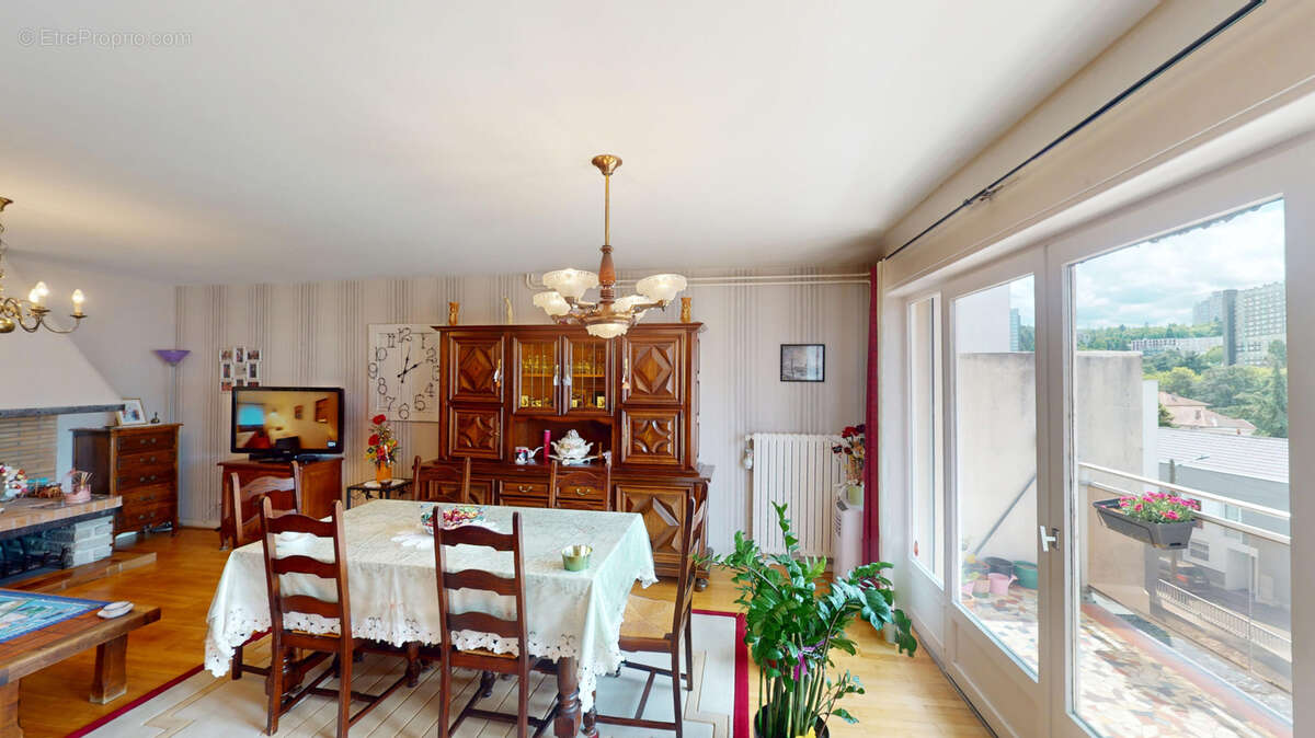Appartement à FIRMINY