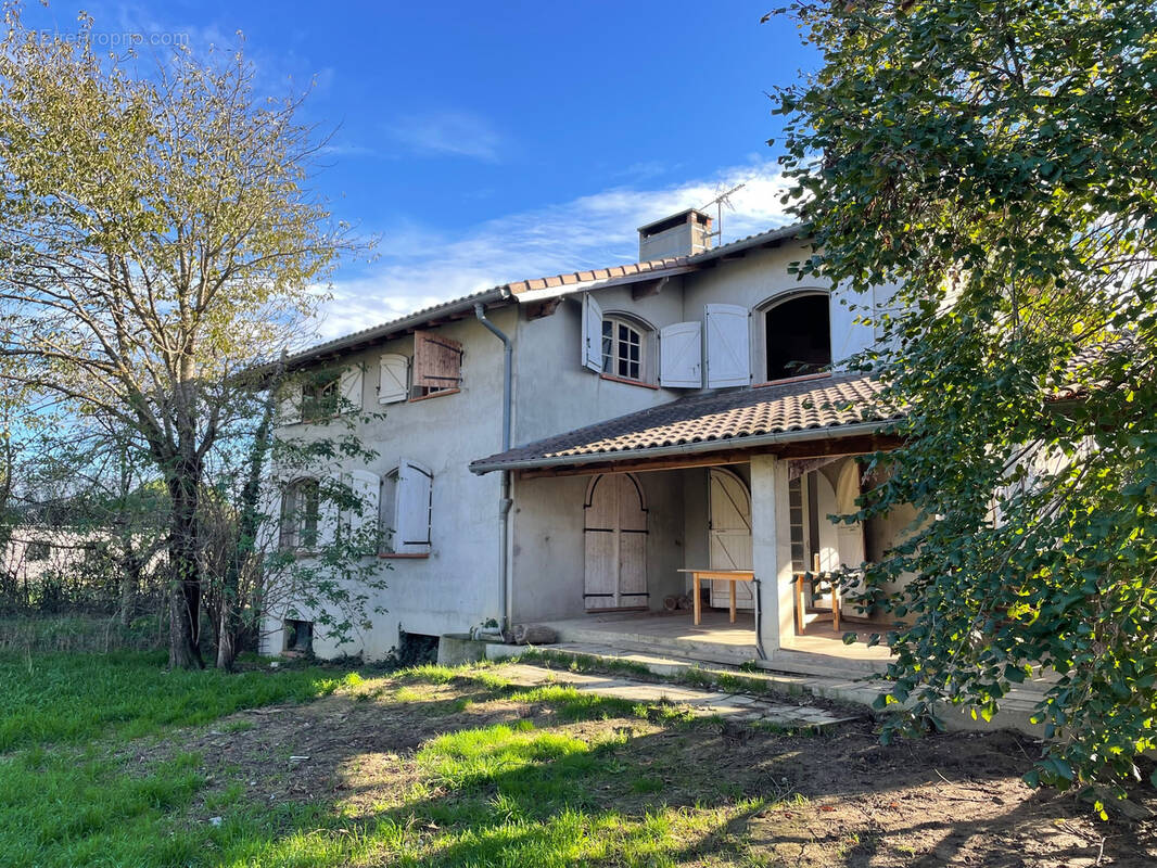 Maison à CORNEBARRIEU