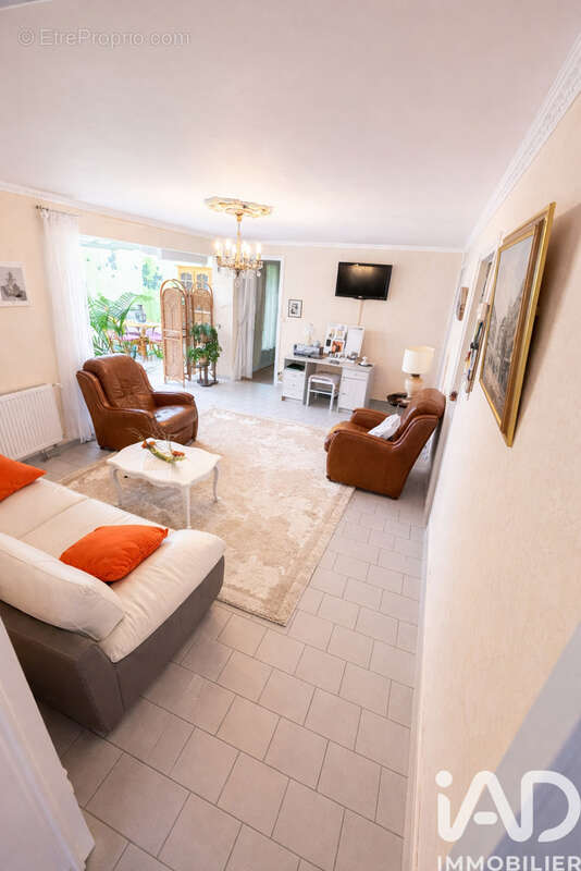 Photo 4 - Maison à GUESNAIN