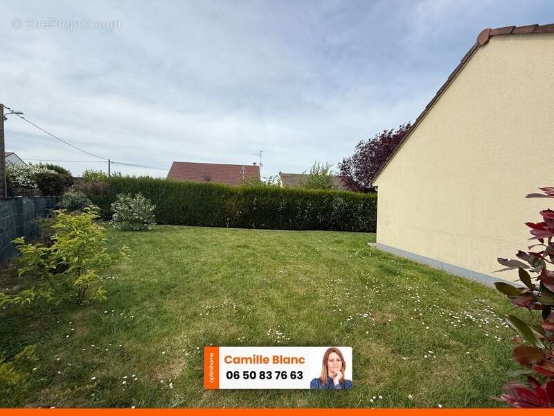 Maison à CHARTAINVILLIERS