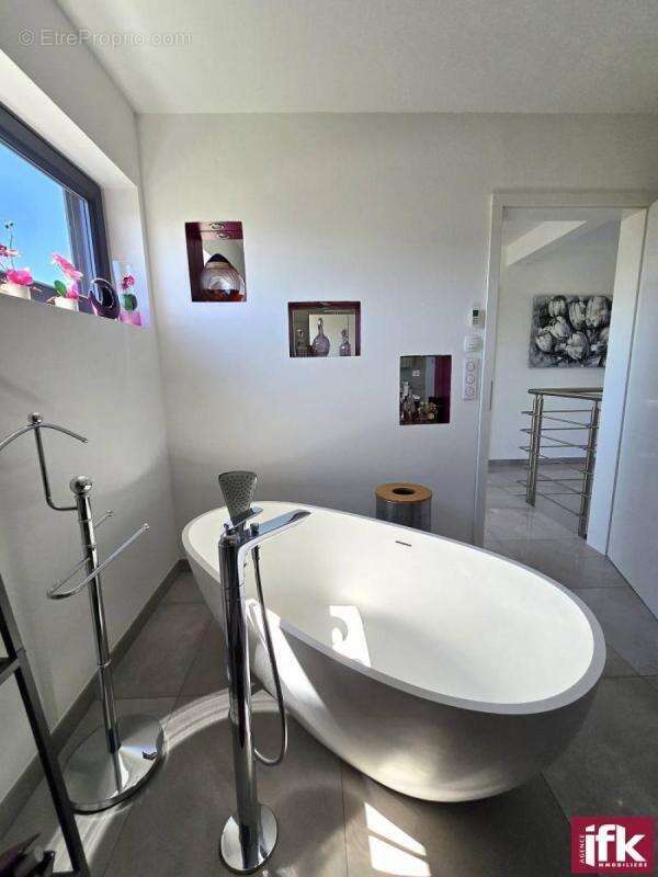 Muntzenheim très belle propriété avec piscine - photo 19