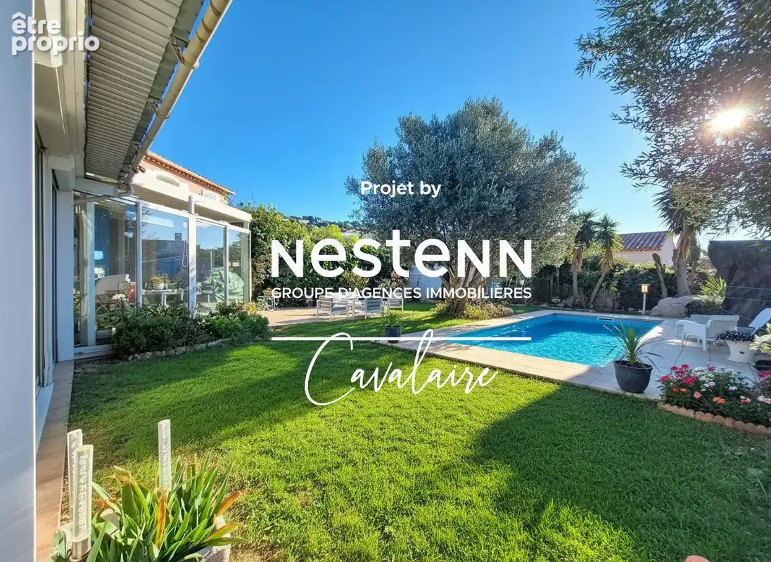 Maison d'environ 120 m² de plain-pied avec vue mer sur un terrain piscinable dans un quartier prisé de Cavalaire - photo 20