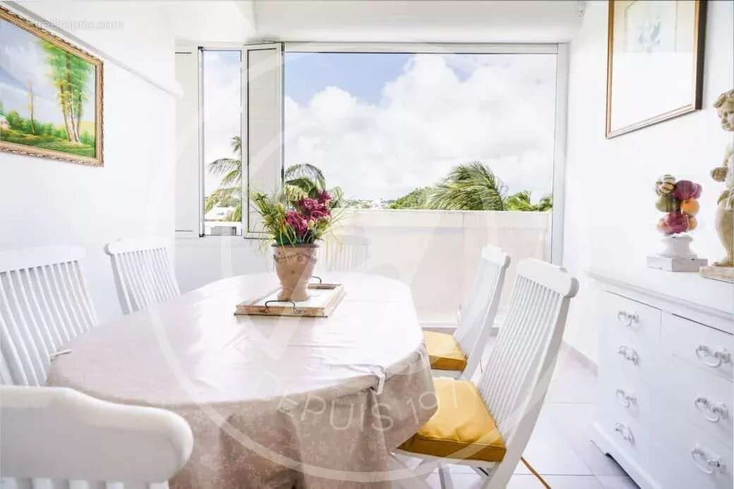 Appartement à SAINTE-ANNE