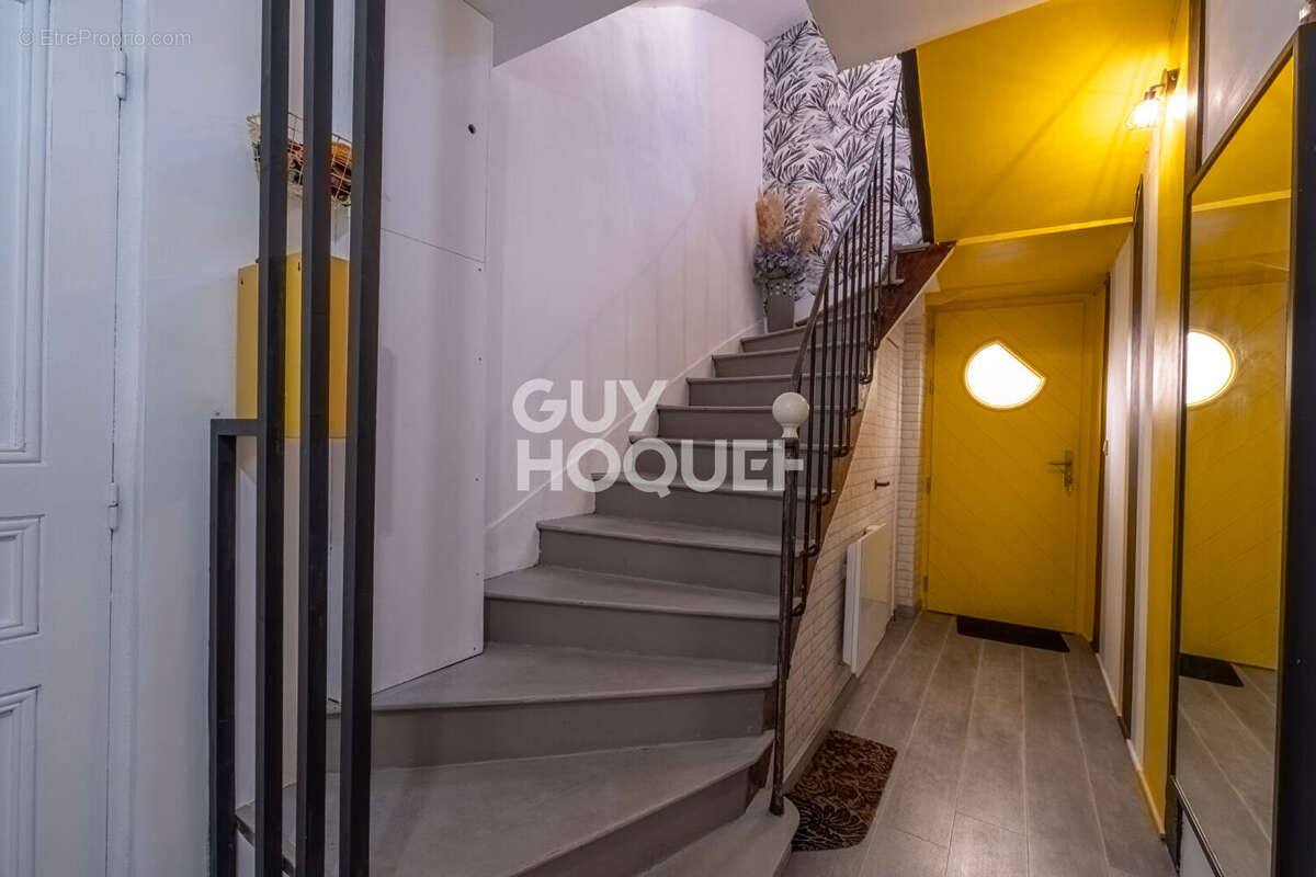 Maison à CLERMONT-FERRAND