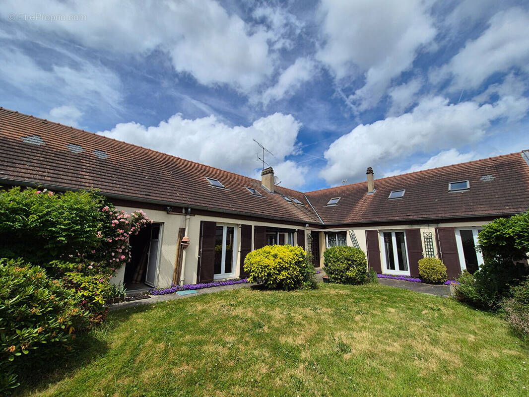 Maison à RAMBOUILLET