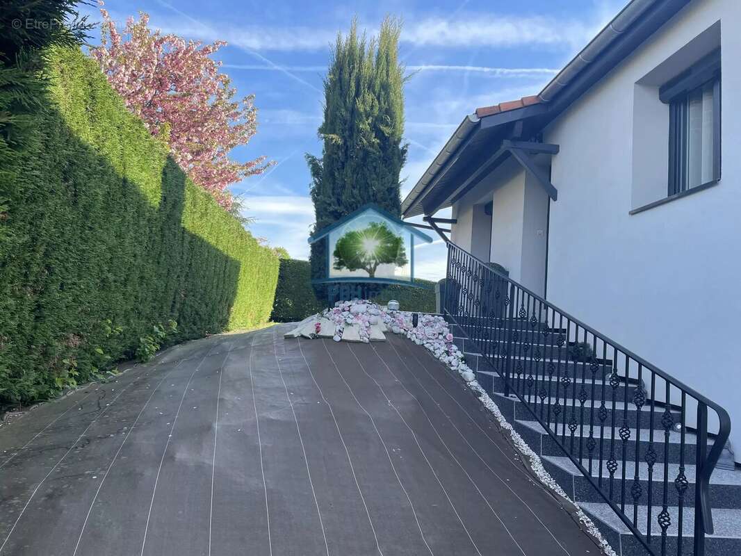 Maison à SAINT-CHAMOND