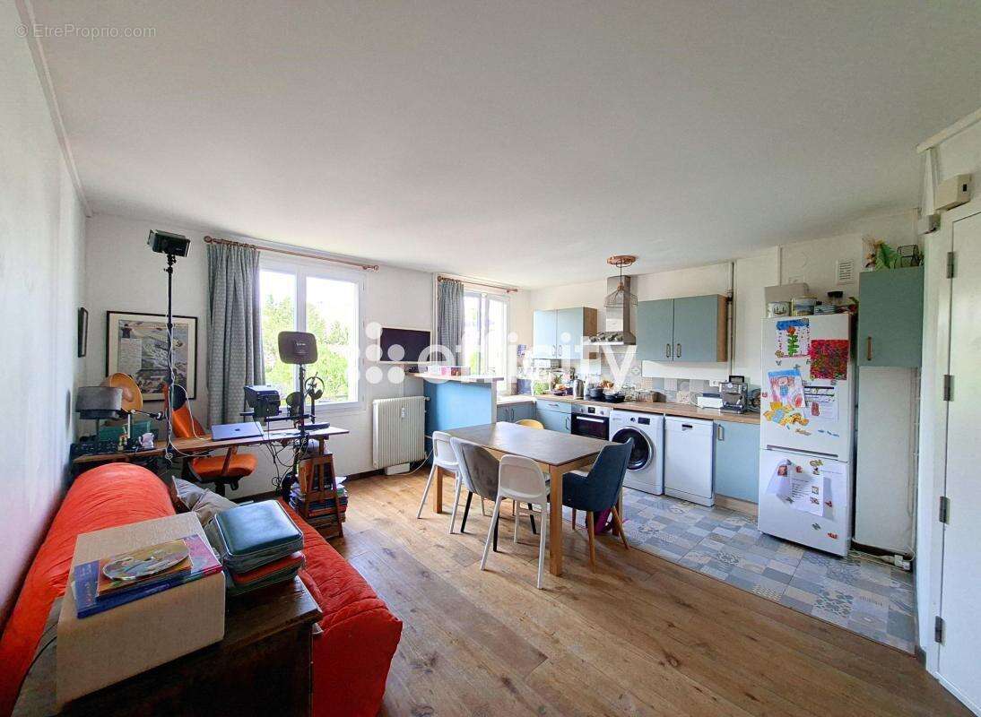 Appartement à VERSAILLES
