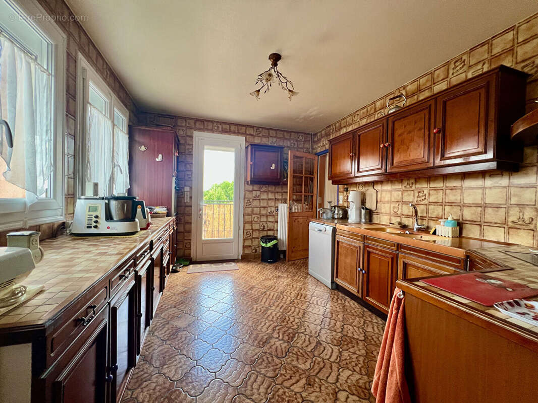 Maison à VARENNES-SUR-SEINE