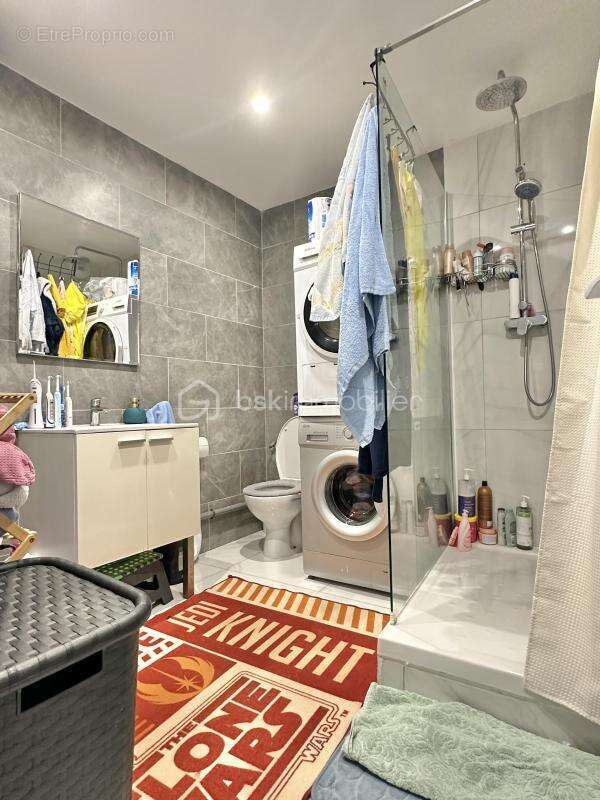 Appartement à VILLENEUVE-SUR-YONNE