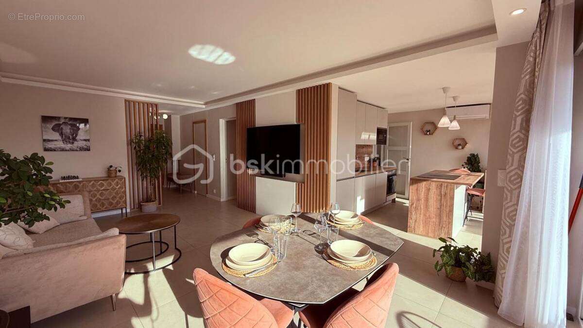 Appartement à SAINT-LAURENT-DU-VAR
