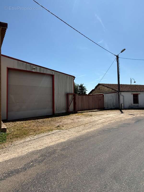 Local/bureau à vendre proche de VENAREY LES LAUMES (21) - photo 3
