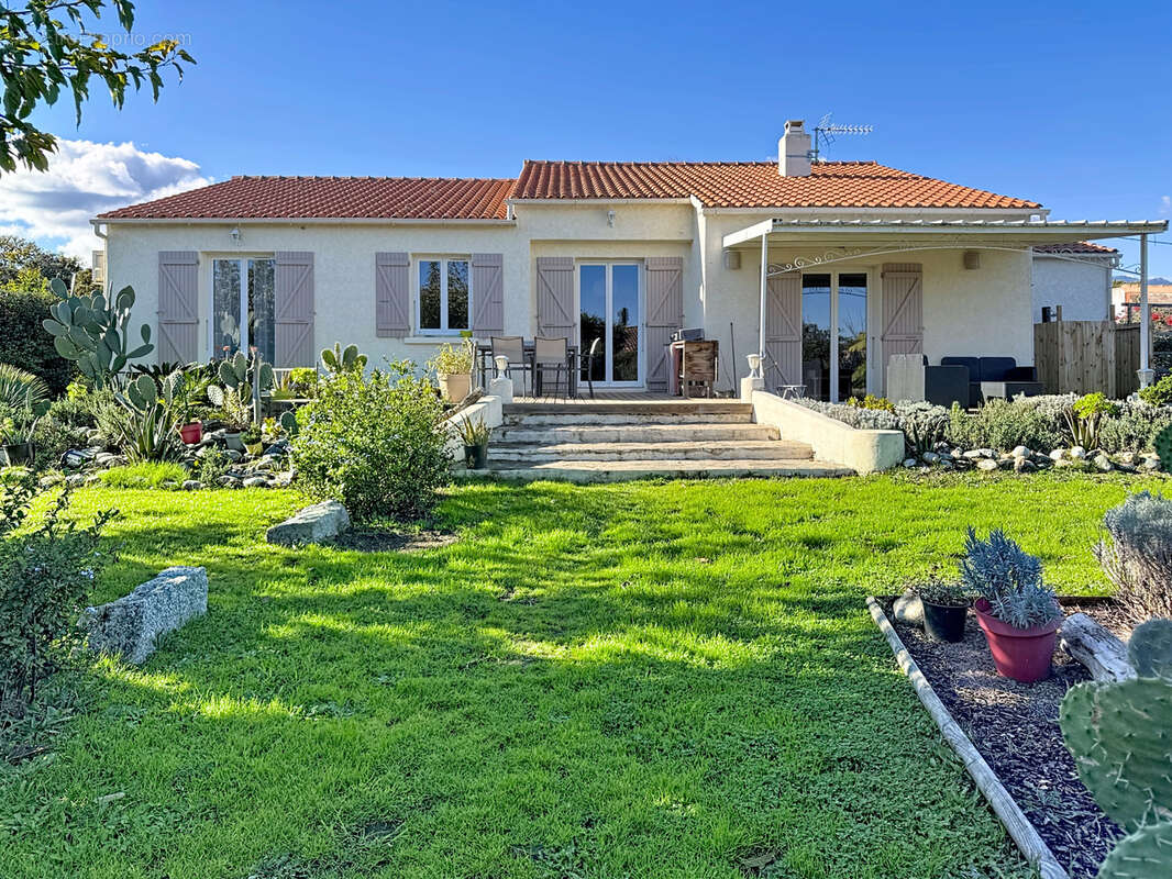 Maison à PRUNELLI-DI-FIUMORBO